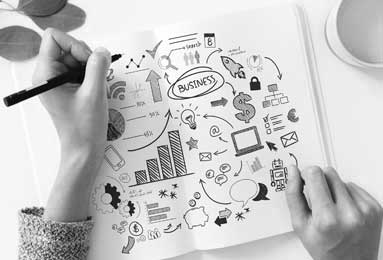 炸屏！皇马客战曼城大名单出炉，三大巨星强势回归，姆巴佩首发成最大悬念